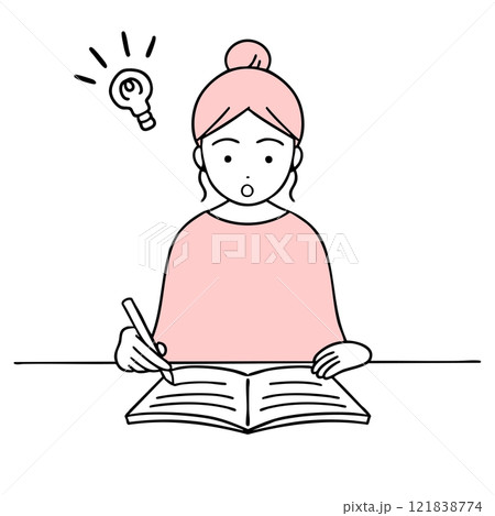 ノートを書いていてひらめく女性 ノートを書いていてひらめく女性 121838774