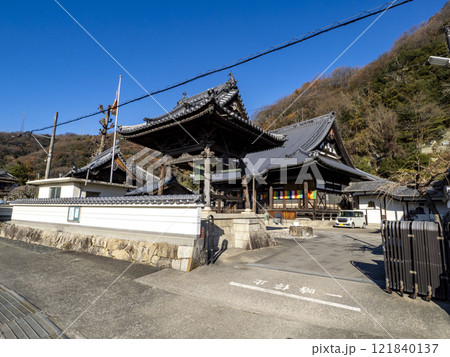 広島県呉市広大広にある真光寺 広島県呉市広大広にある真光寺 121840137