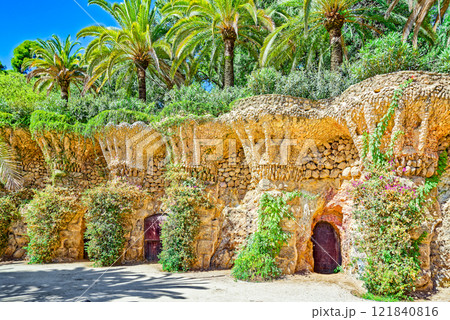 Barcelona. Gorgeous and amazing Park Guel . 121840816