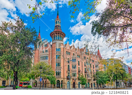 The House of Punxes (Casa Terrades) Barcelona. 121840821