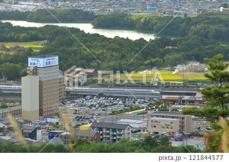 緑豊かな東広島駅周辺 緑豊かな東広島駅周辺 121844577