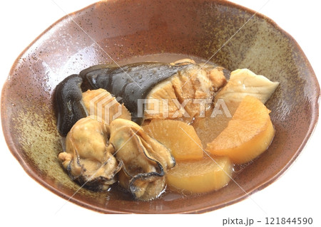 ぶり大根+広島産牡蠣 ぶり大根+広島産牡蠣 121844590
