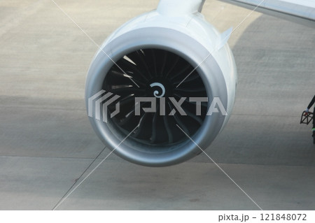 機関 発動機 エンジン 121848072