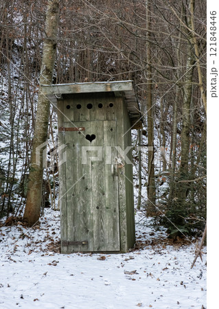 Big Fatra mountains, Slovakia, snowy landscape 121848446