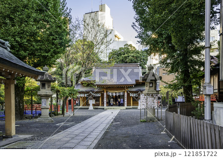 静岡市中心街　小梳神社　拝殿　静岡県静岡市 121851722
