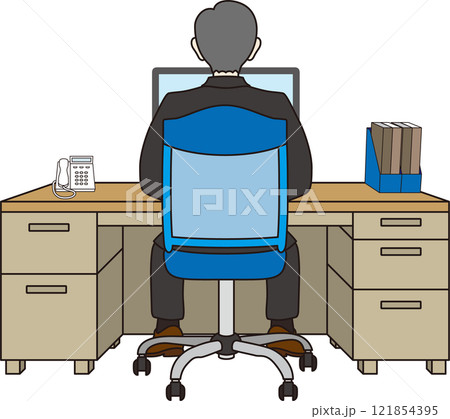 パソコン作業をしている男性の後ろ姿 パソコン作業をしている男性の後ろ姿 121854395