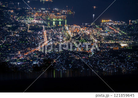 呉市街の夜景 呉市街の夜景 121859645