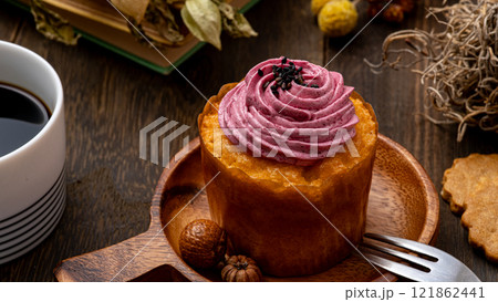 オシャレなパンケーキでティータイム 121862441