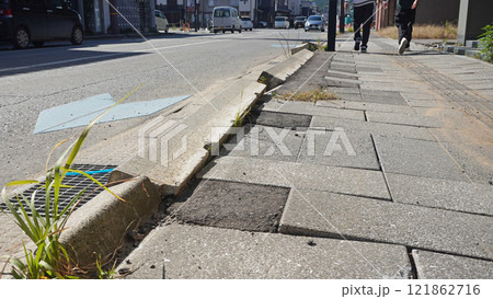 能登半島地震の被害状況(石川県輪島市街地) 能登半島地震の被害状況(石川県輪島市街地) 121862716