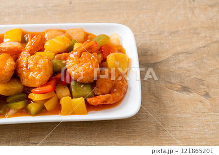 Stir-fried sweet and sour with fried shrimp Stir-fried sweet and sour with fried shrimp 121865201