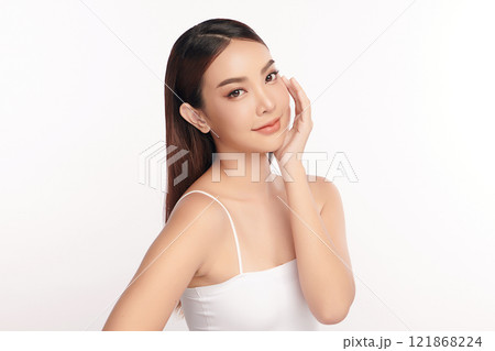 Beautiful young asian woman with clean fresh skin on white background, Face care, Facial treatment, Cosmetology, beauty and spa, Asian women portrait. Beautiful young asian woman with clean fresh skin on white background, Face care, Facial treatment, Cosmetology, beauty and spa, Asian women portrait. 121868224