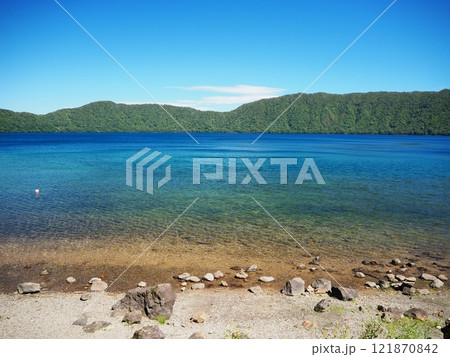 倶多楽湖畔展望所からの見た倶多楽湖 121870842