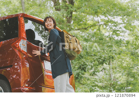 女子一人旅 121870894