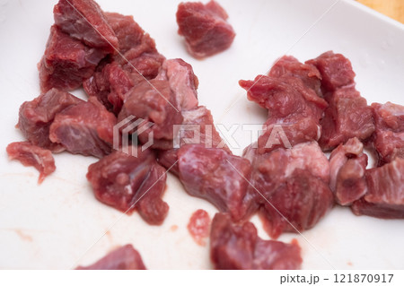 鹿肉のイメージ　(写真素材) 121870917