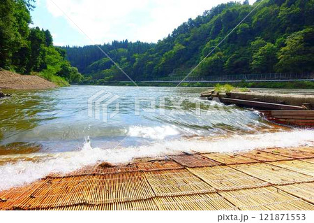 道の駅　白鷹ヤナ公園　あゆ茶屋　最上川　白鷹町 121871553