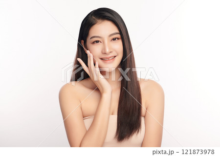 Beautiful young asian woman with clean fresh skin on white background, Face care, Facial treatment, Cosmetology, beauty and spa, Asian women portrait. 121873978
