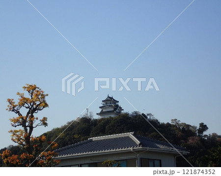 旧鳥居龍蔵記念博物館で鳴門市撫養町の妙見山の山頂、撫養城の本丸跡にある複合施設であるトリーデなると 旧鳥居龍蔵記念博物館で鳴門市撫養町の妙見山の山頂、撫養城の本丸跡にある複合施設であるトリーデなると 121874352