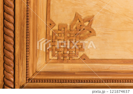 Antique furniture, corner decoration, wooden carving 121874637