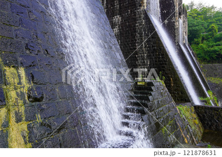 豊稔池堰堤（豊稔池ダム・香川県） 121878631