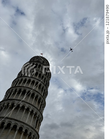 ピサ 121879490