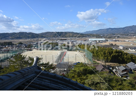 伊賀上野城からの眺望(奈良・大阪方面) 伊賀上野城からの眺望(奈良・大阪方面) 121880203