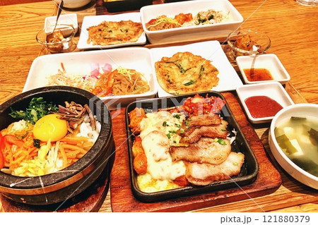 韓国料理 121880379