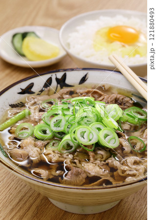 大阪名物料理、肉吸い 121880493