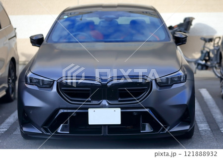 黒いスポーツカー イメージ 黒いスポーツカー イメージ 121888932