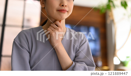 女性ポートレート 女性ポートレート 121889447