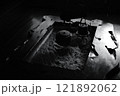 モノクロの囲炉裏 121892062
