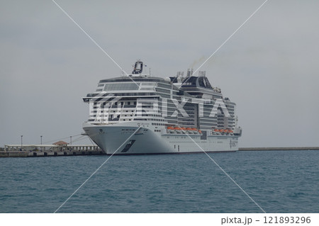 MSCベリッシマ 121893296