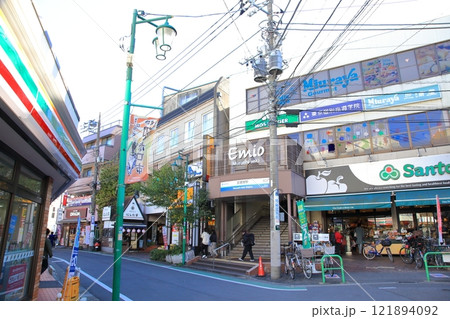 武蔵関駅北口 西武新宿線 武蔵関駅北口 西武新宿線 121894092