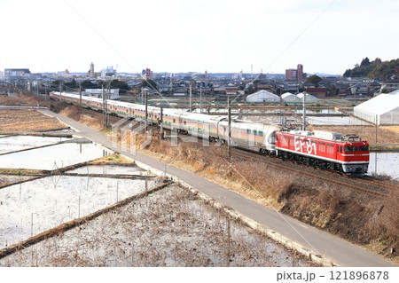 EF81形電気機関車が牽く、JR東日本の豪華寝台特急・E26系・カシオペア・カシオペア紀行11 EF81形電気機関車が牽く、JR東日本の豪華寝台特急・E26系・カシオペア・カシオペア紀行11 121896878