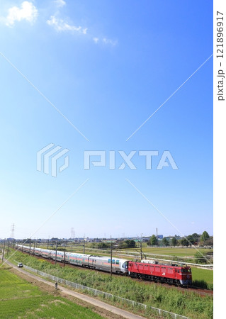 EF81形電気機関車が牽く、JR東日本の豪華寝台特急・E26系・カシオペア・カシオペア紀行3 121896917