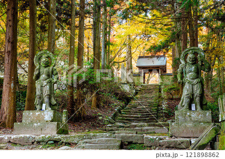 秋の両子寺 大分県国東市 秋の両子寺 大分県国東市 121898862