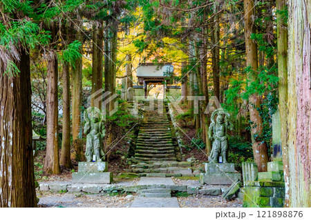 秋の両子寺 大分県国東市 秋の両子寺 大分県国東市 121898876