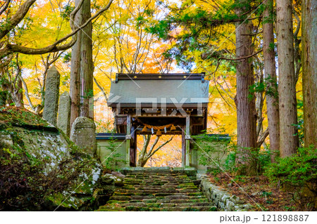 秋の両子寺　大分県国東市 121898887