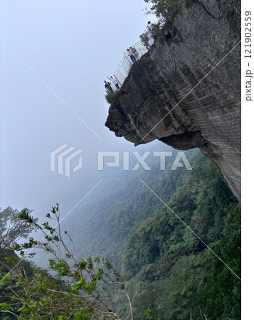 鋸山　日本の絶景　日本の大仏　 121902559