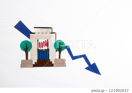 金融の中枢・東京証券取引所と矢印 121902637