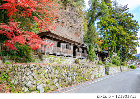 秋の身濯神社と天念寺 大分県豊後高田市 秋の身濯神社と天念寺 大分県豊後高田市 121903713