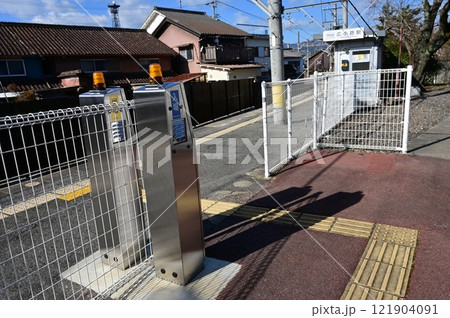 広小路駅（伊賀鉄道伊賀線）の駅前 121904091