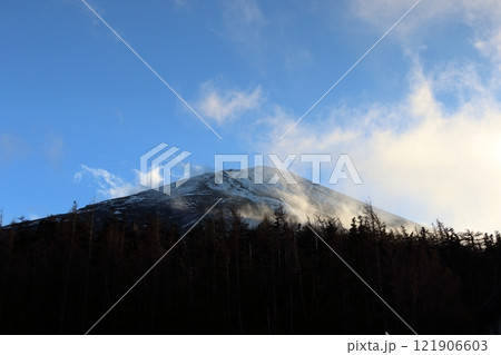 元旦の富士山 元旦の富士山 121906603