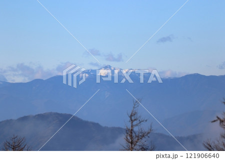 元旦の富士山 121906640