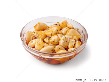 Pickled Garlic, Fermented Garlic Cloves with Red Chili Pepper, Hot Pickle Vegetable, Spices Garlic Cloves 121910653
