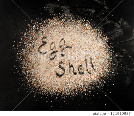 Broken Egg Shell, Crushed Eggshell, Calcium Supplement, Cracked Eggshells Broken Egg Shell, Crushed Eggshell, Calcium Supplement, Cracked Eggshells 121910987