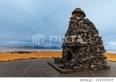 Bardur Snaefellsas Statue at Arnarstapi on Snaefellsnes Peninsula in Iceland 121913014