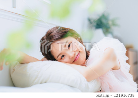 女性ビューティーイメージ 121916739
