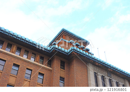 神奈川県横浜市、神奈川県庁本庁舎の風景 121916801