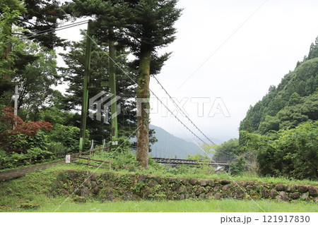 両国吊橋(静岡県 大井川) 両国吊橋(静岡県 大井川) 121917830