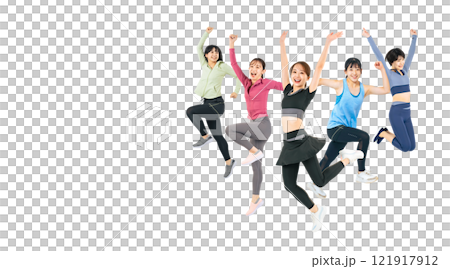 元気にジャンプするスポーツウェアを着た女性グループ　手作業で精密に切り抜いた背景透過全身写真PNG 121917912